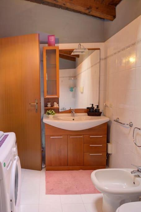 Casa Vacanza Angolo Della Corte Διαμέρισμα Όπως Εξωτερικό φωτογραφία